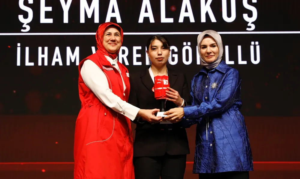 Bu seneki ödüllerimizi afet hikayelerine ayırdık