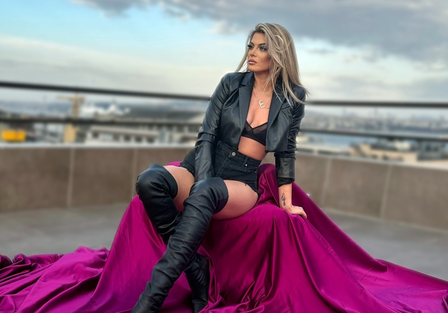 Gayen ne olursa olsun dünya dönmeye devam ediyor