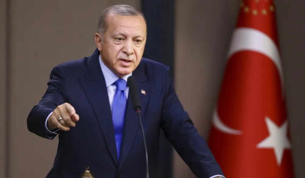 14 danışmanın görevine son verildi