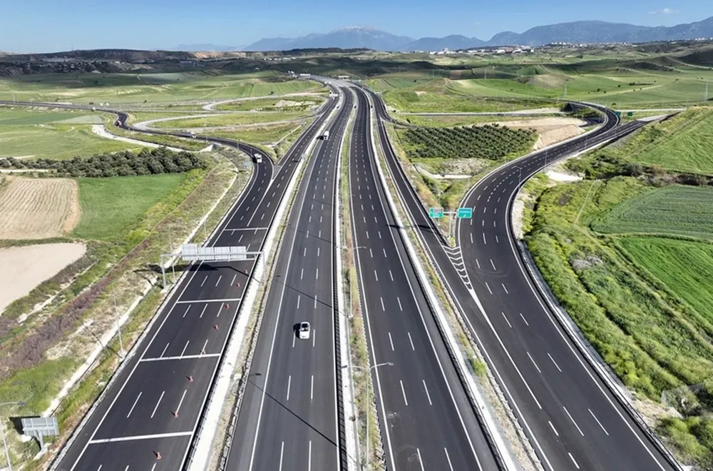 Geçiş Garantili Aydın-Denizli Otoyolu resmen açılıyor