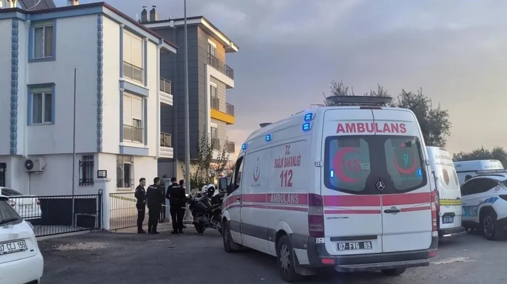 Polis memuru, eşi ve 2 çocuğunu öldürdü