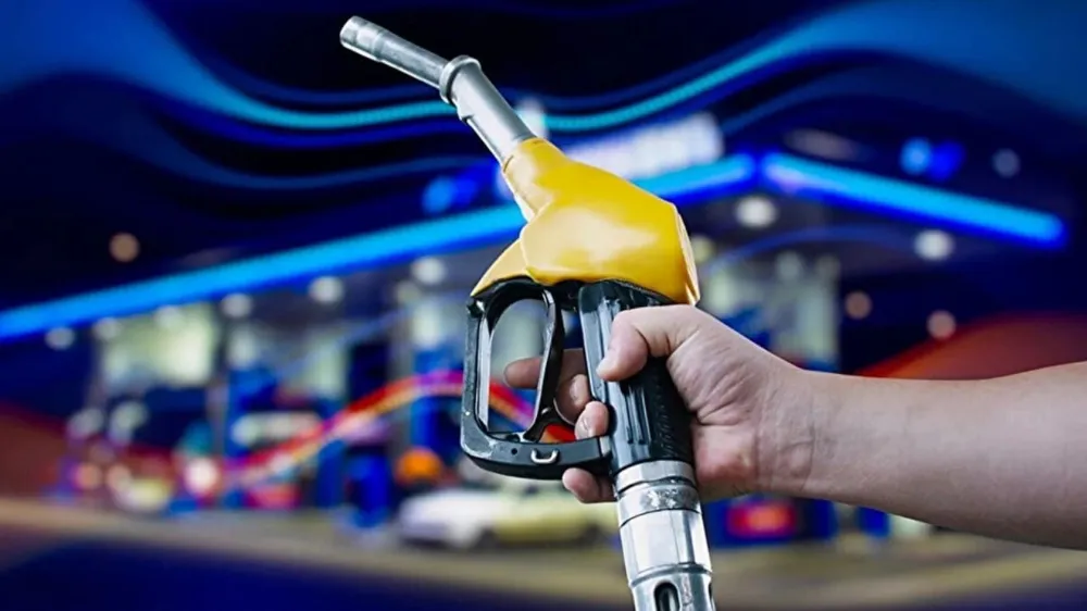 Motorine dev zam yolda