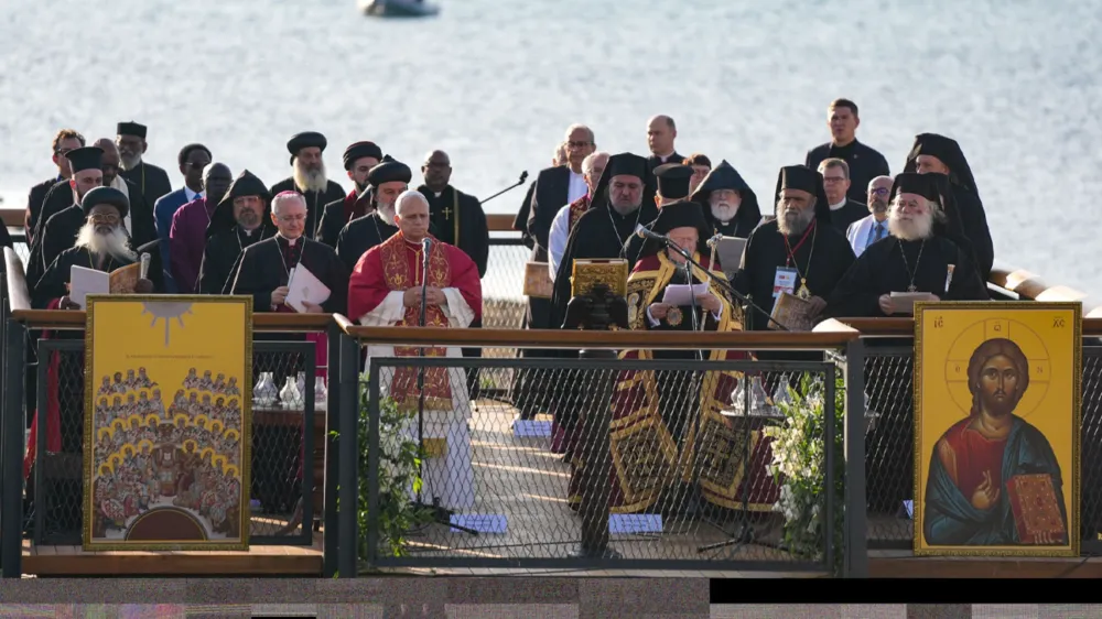 Papa’dan İznik’te 1700. yıl dönümü ayini