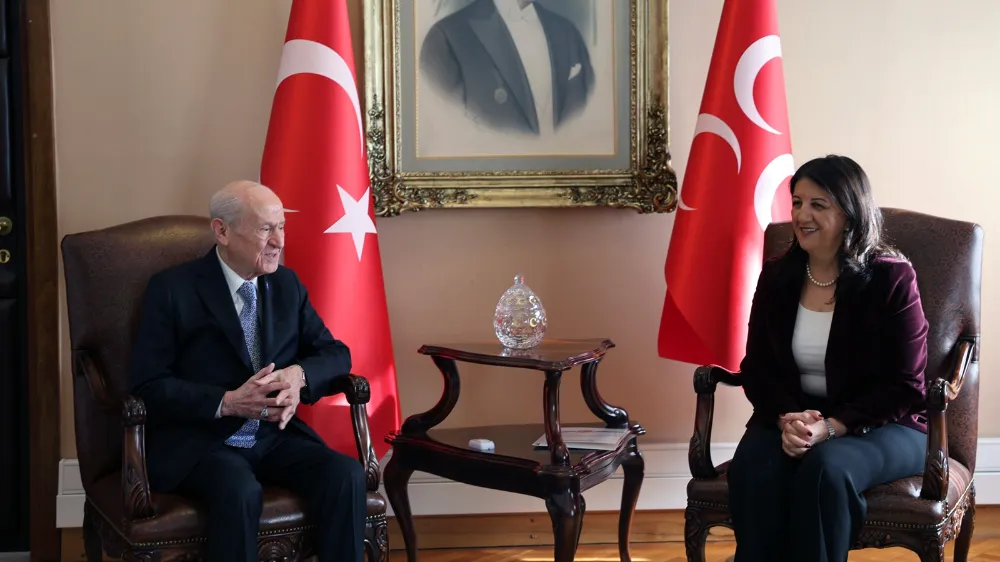 DEM heyeti Devlet Bahçeli ile bir araya geldi