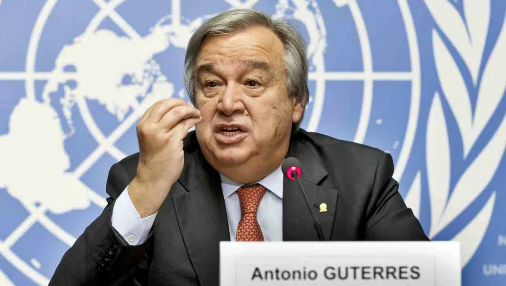 İsrail Gazze’de savaş suçu işliyor