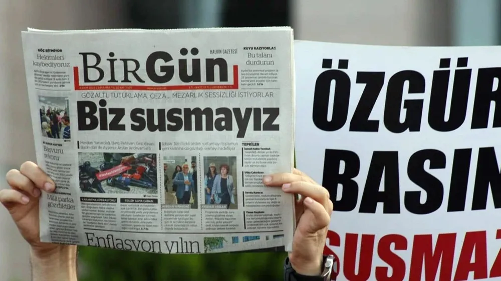 BirGün gazetesi yöneticilerine gözaltı