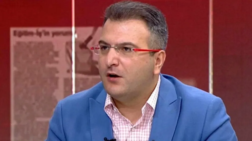 Cem Küçük