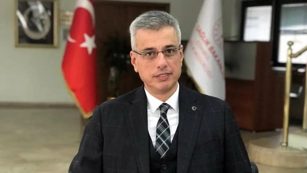 Meydanlarda 