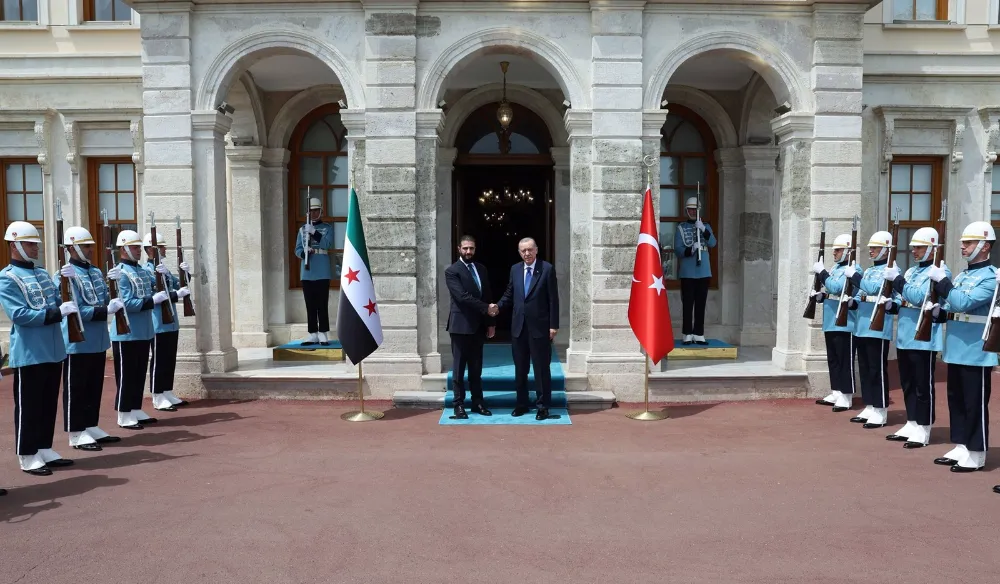 Erdoğan, Suriye lideri Şara ile görüştü