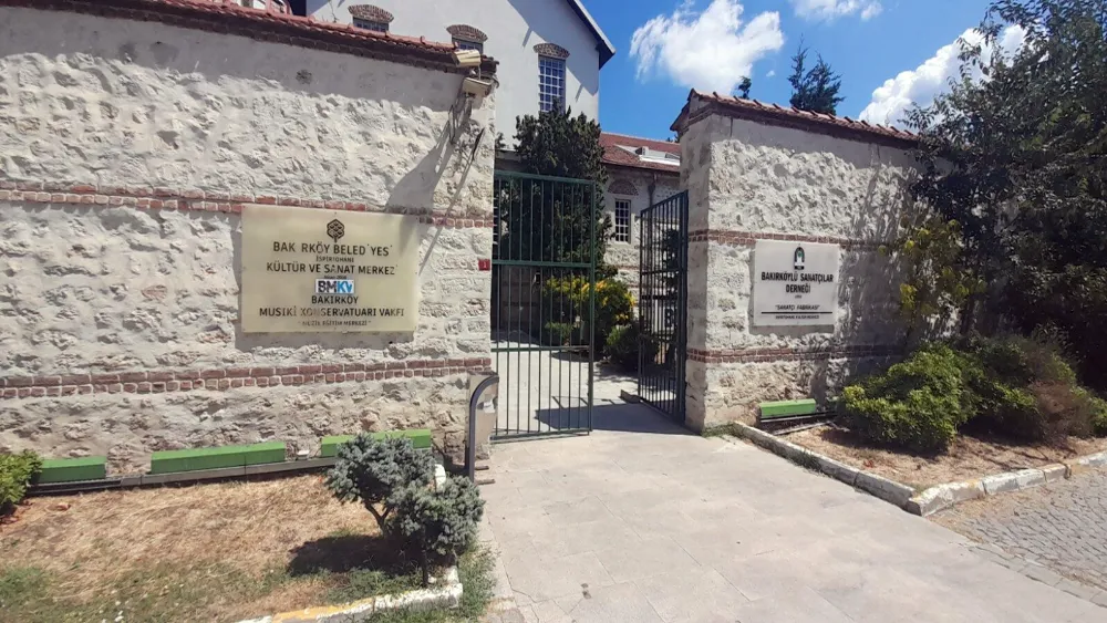Bakırköy Musiki Konservatuarı Vakfı usulsüzlük iddialarıyla gündemde