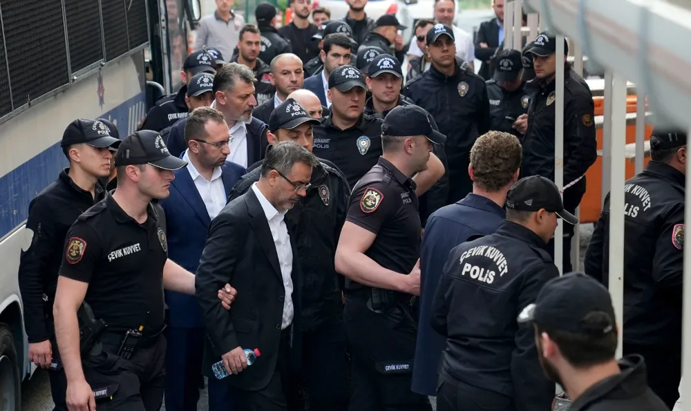Mahkemeye çıkarılma şekilleri hiç hoş değildi