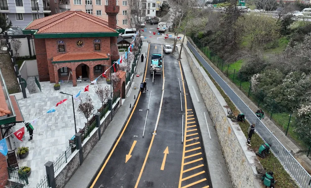 Ümraniye Belediyesi’nden 182 Bin Ton Asfalt Serimi