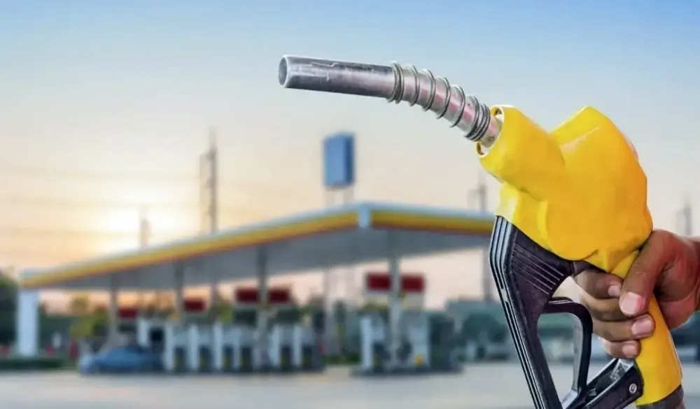 Akaryakıt, alkol ve tütün ürünlerine otomatik ÖTV zammı geliyor