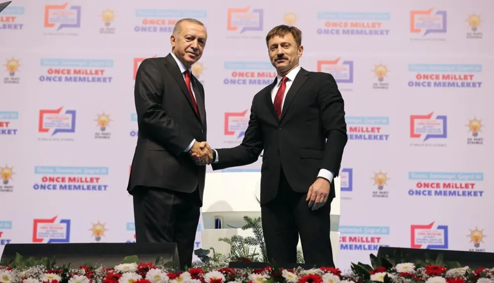 AK Parti bayrağını açtı milyonlarca TL