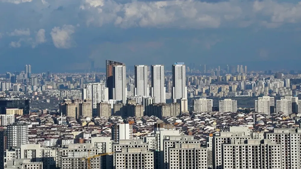 Konut piyasasında satışlar patladı, fiyatlar uçtu 