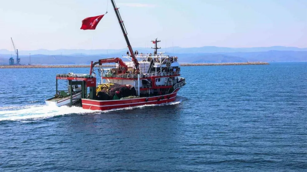 Av yasağı sona erdi, balıkçılar denize açıldı
