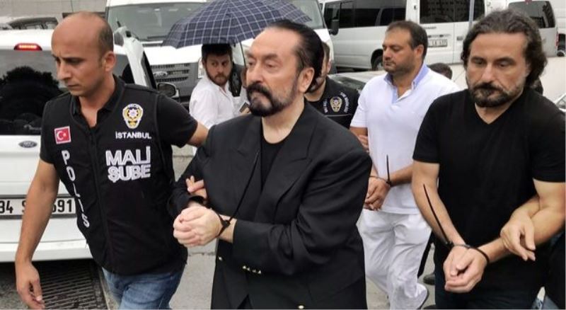 Kendisini mehdi olarak görüyordu