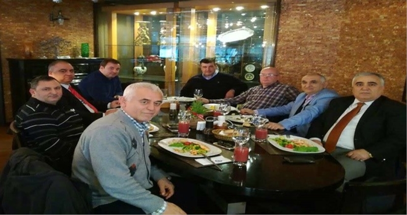 Yükselen Türkiye Enstitüsü projeleri değerlendirdi